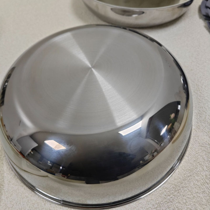 304 Stainless Steel Smooth Surface Detachable Handle Non-Stick Cookware Set