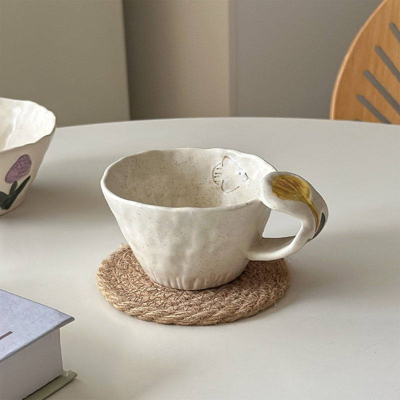 Retro Hand-Painted Flower And Bird Underglaze Ceramic Hand-Pulled Mug