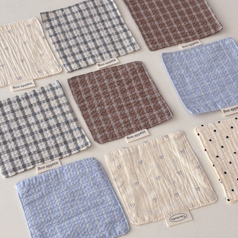 Low Saturation Color Fabric Coasters And Insulation Mats Set Of Five Pieces