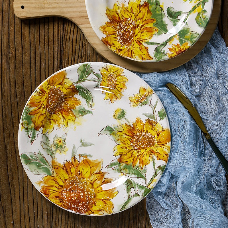 Creative Western-Style Plate With A Flat Plate And Sunflower Arrangement