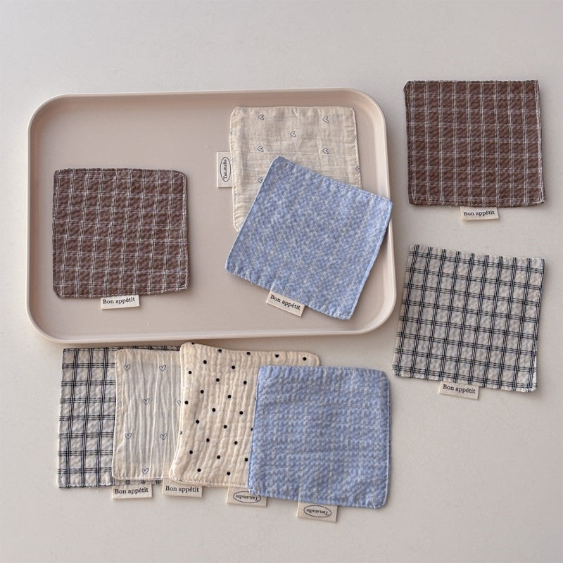 Low Saturation Color Fabric Coasters And Insulation Mats Set Of Five Pieces