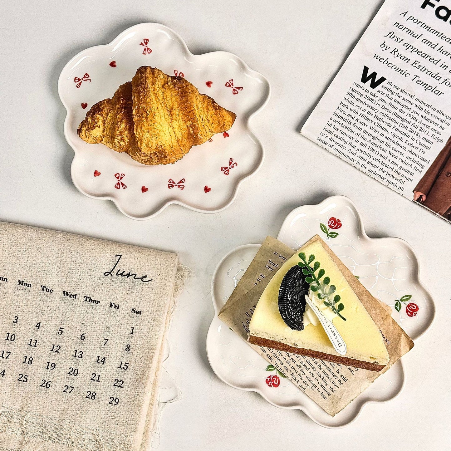 High appearance level small fresh pattern irregular ceramic bone dish