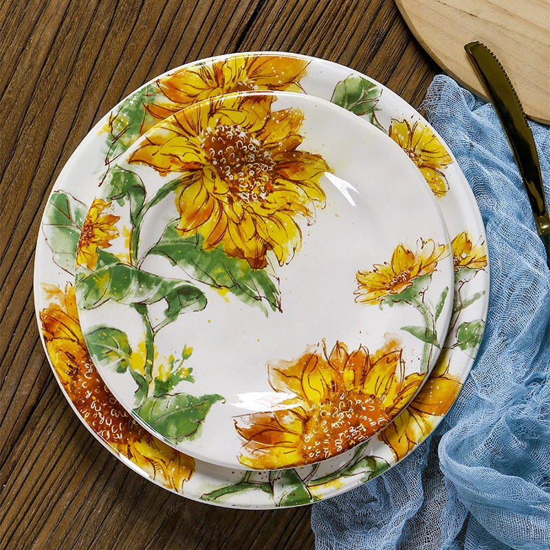 Creative Western-Style Plate With A Flat Plate And Sunflower Arrangement