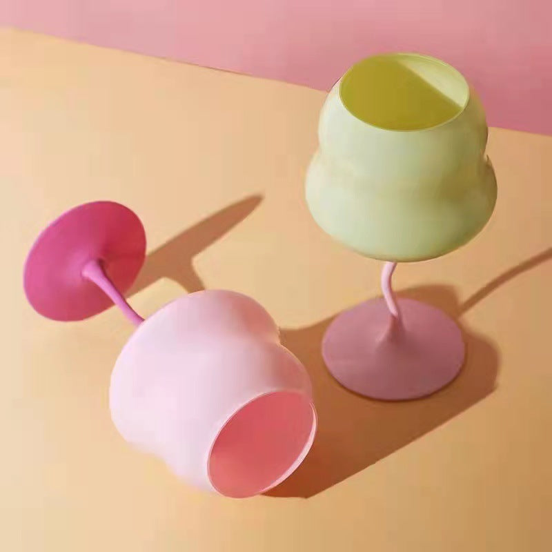 Macaron candy-colored fresh and bright wine goblets