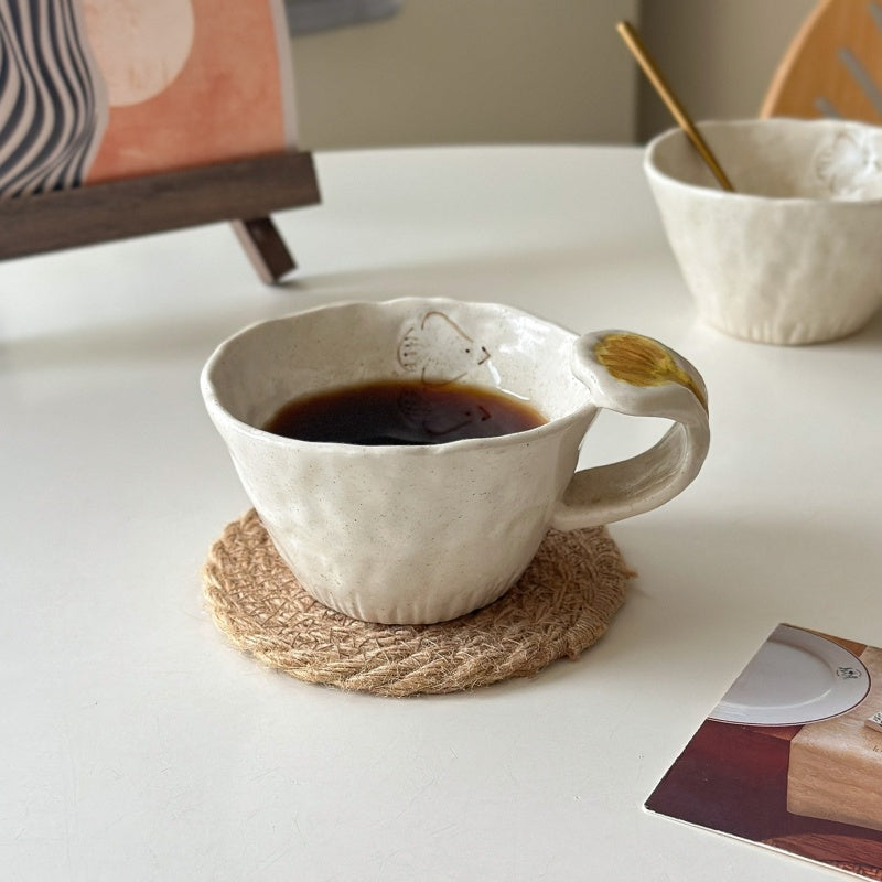 Retro Hand-Painted Flower And Bird Underglaze Ceramic Hand-Pulled Mug