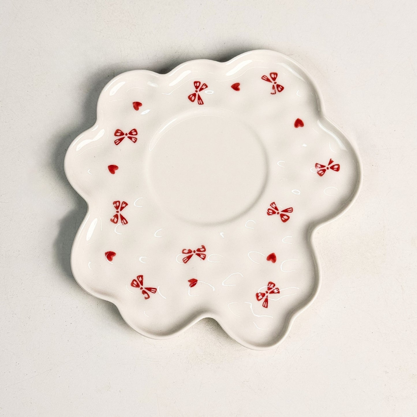 High appearance level small fresh pattern irregular ceramic bone dish