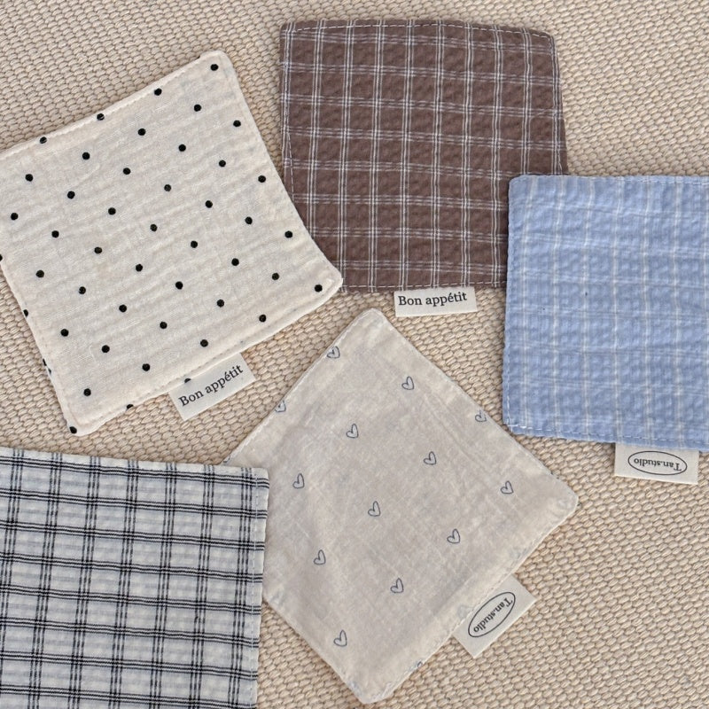 Low Saturation Color Fabric Coasters And Insulation Mats Set Of Five Pieces