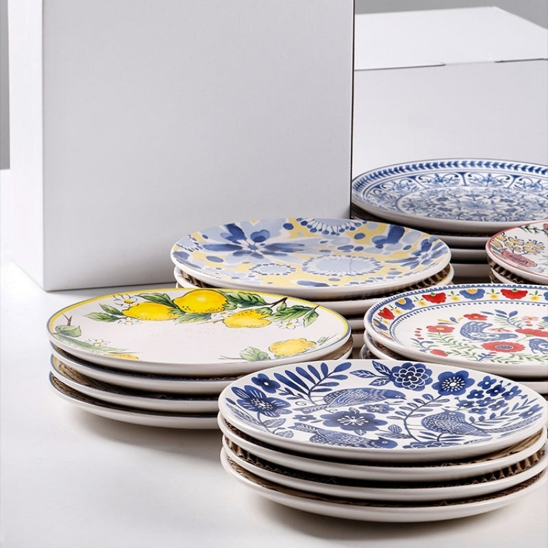 Creative Painted 9-Inch Ceramic Plate 4 Piece Set