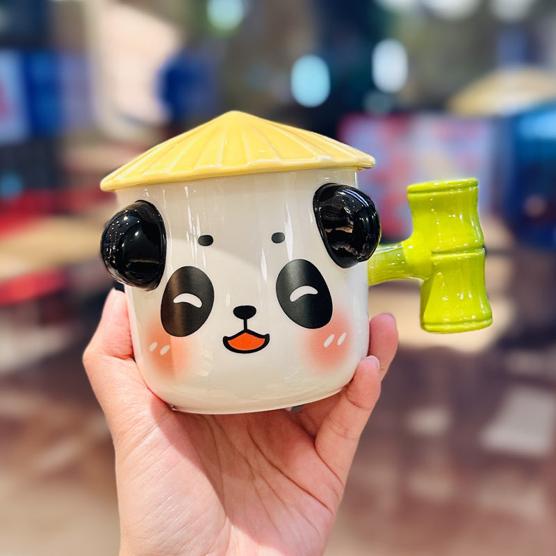 Cute ceramic panda bamboo mug with lid stereoscopic cartoon animal office water cup coffee cup with hand salute